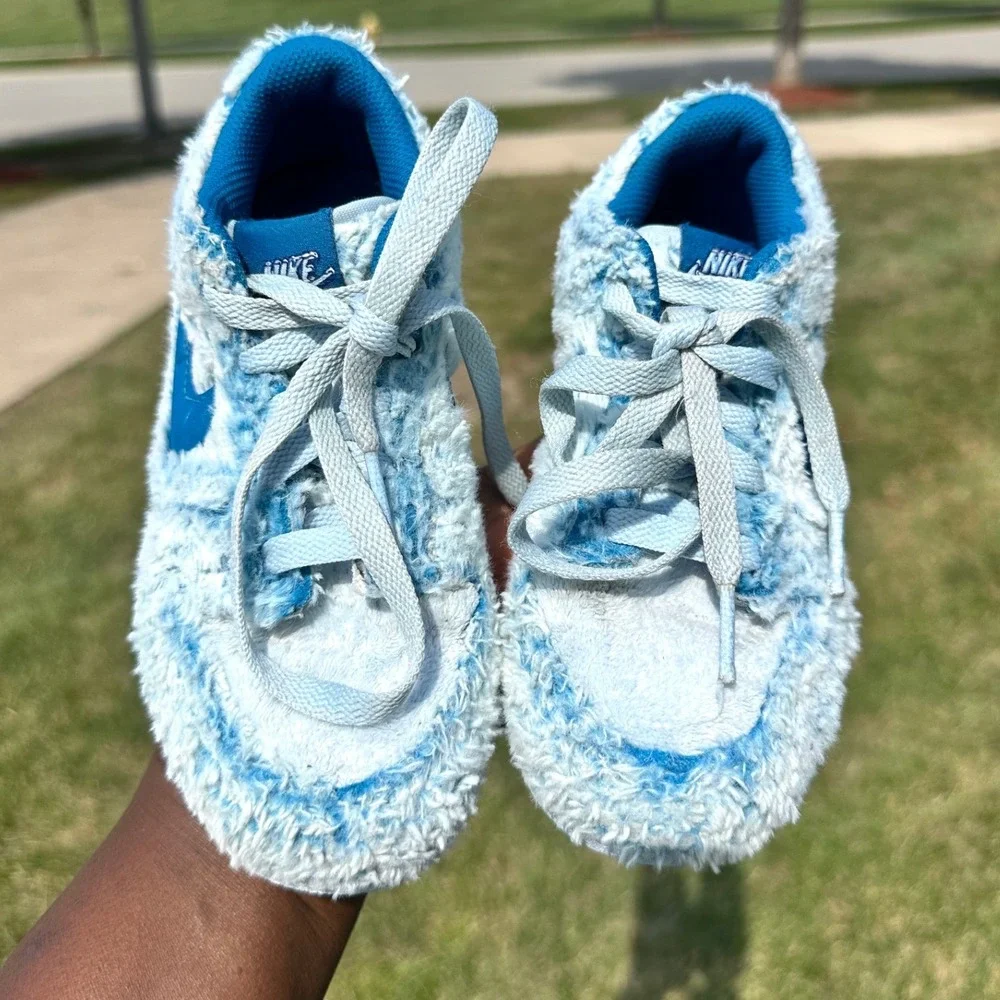 Nike Dunk Low Little Boys Sneakers Size 13 Celestine Blue Abominable Snowman